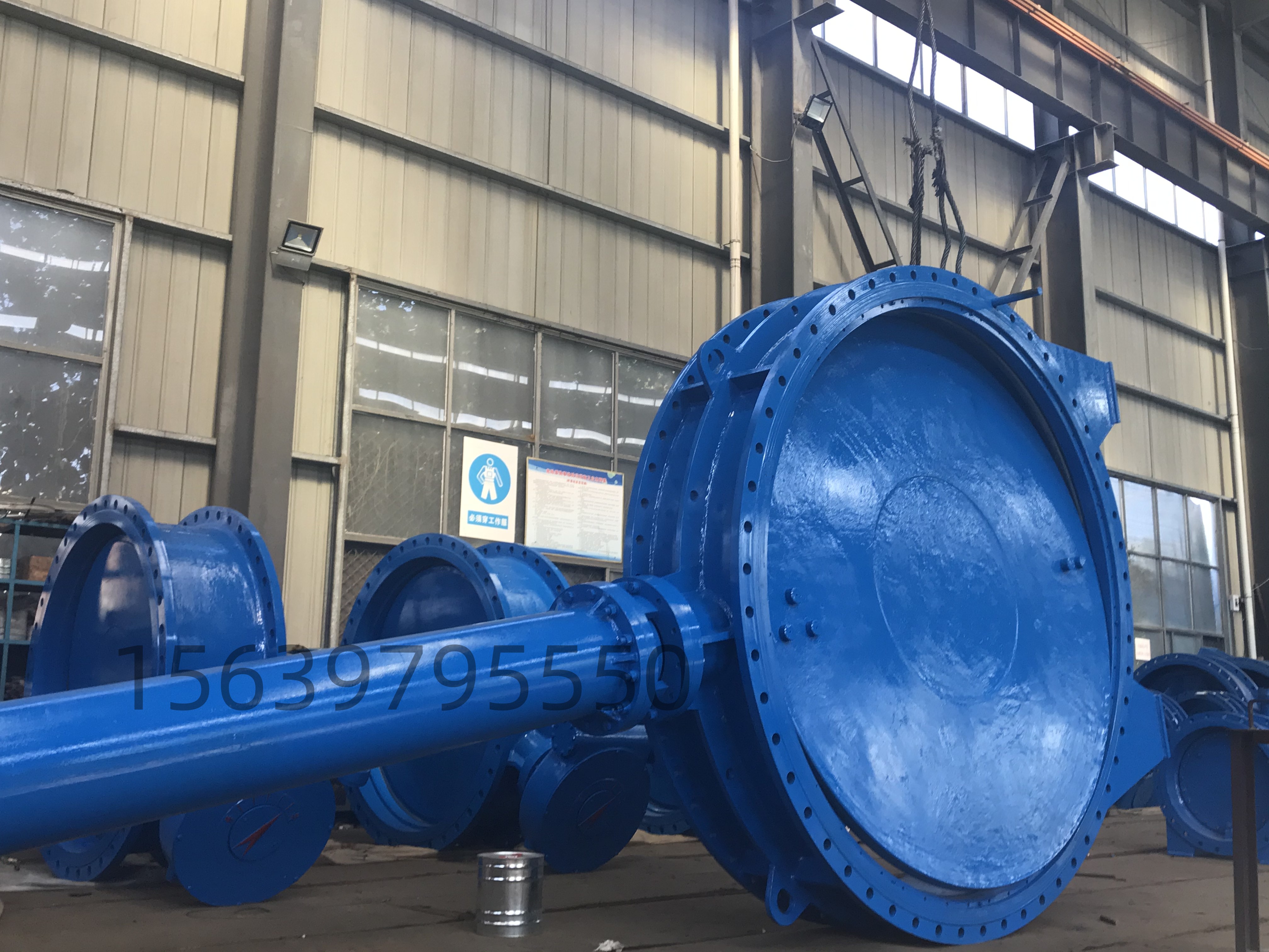 郑州蝶阀厂软密封加长杆大口径蝶阀的产品特点是什么呢？